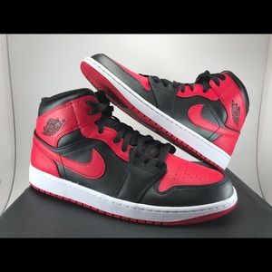 SOLD Air Jordan 1 Mid Bred ‘Banned’